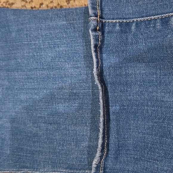 American Eagle Outfitters Women's Blue Jeans - Picture 10 of 16